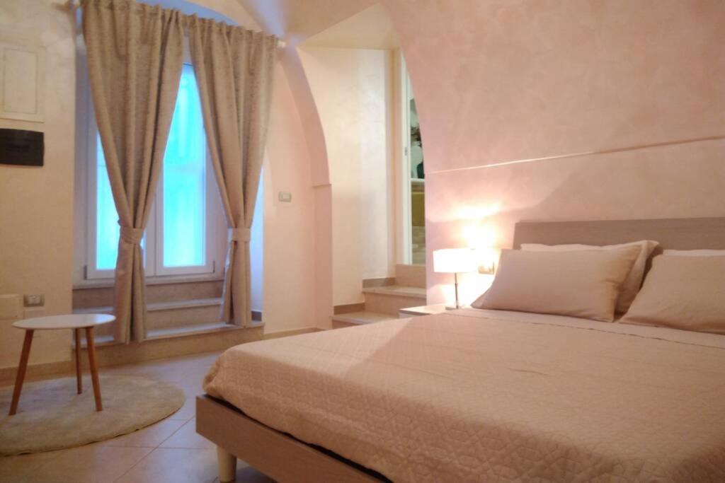 Villa Domus Elegans In Centro Manfredonia Exterior foto