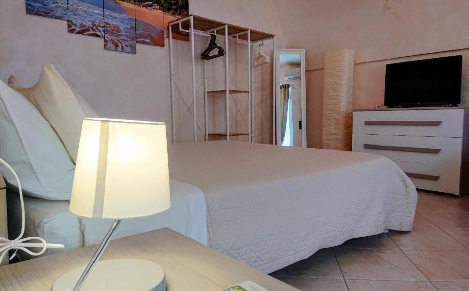 Villa Domus Elegans In Centro Manfredonia Exterior foto